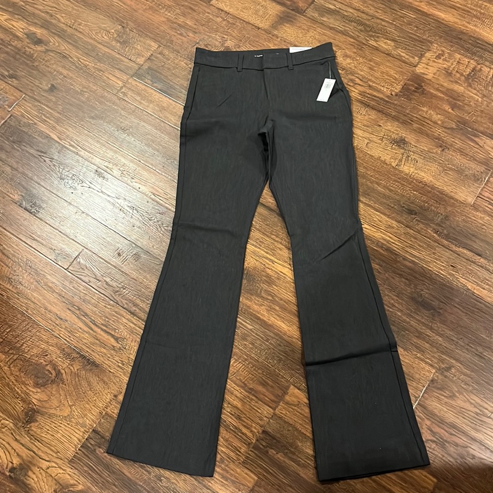 Old Navy High Rise Pixie Flare pants, size 2